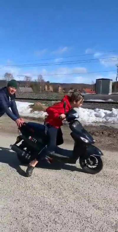 🛵🛵
