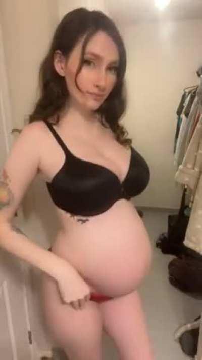 Craving belly rubs tonight