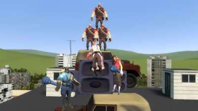 I made Pyro and Scout sing Satin Panties. Help me