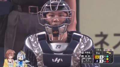 Korone and Kanata's reaction to the game winning double play by the home team, the Orix Buffaloes, on Hololive day.