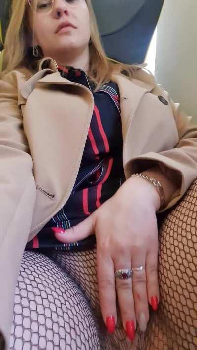 Very discreetly, on the train, I just fondled my pussy.