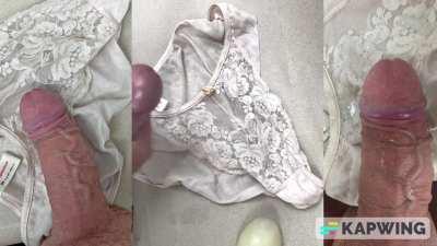 One for Trisa in SA, this was a surprise in the mail! Thank you sweet redhead, they smell divine!!