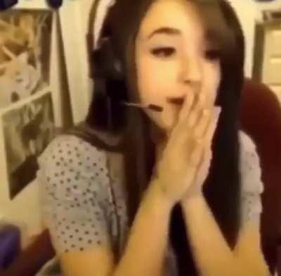 Old Twitch 💪FeelsStrongMan