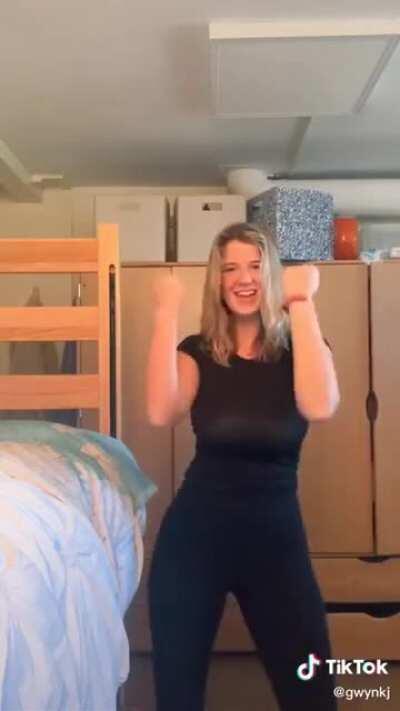 Body of a college freshman, face of a mother sending off a college freshman