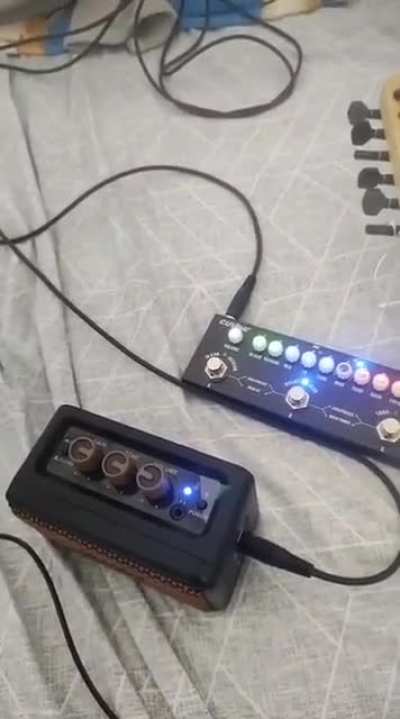 Muito chiado com c-vave Cube Baby novo