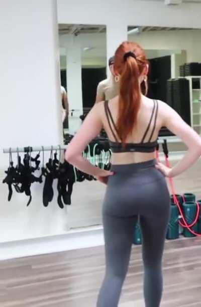Madelaine Petsch's amazing big ass needs a good pounding