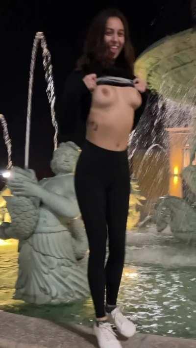 [GIF] Fountain flash