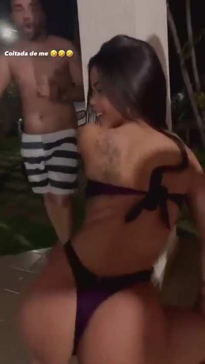 Simplesmente Taty Maia