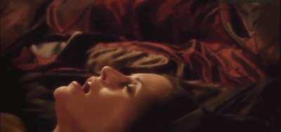 Courteney Cox getting nasty in Dirt (2011)