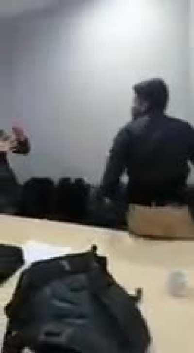 Kalesh B/w Two office Colleague Over Justification