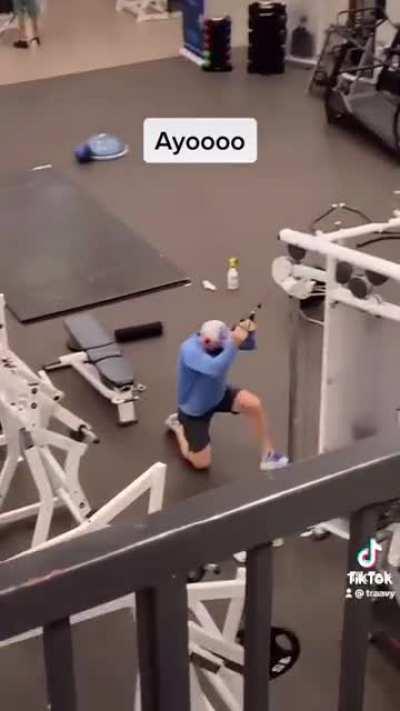 He doing 20 sets of gawk gawks