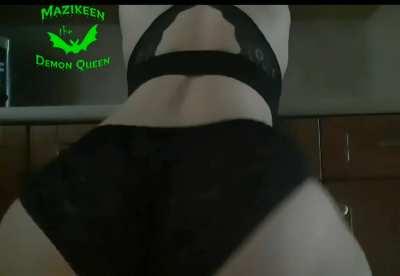 Put your face right between as I do this