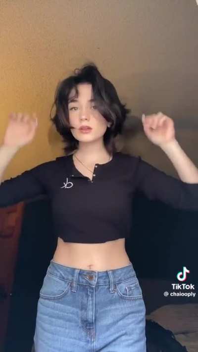 I want her to start an OnlyFans so bad.