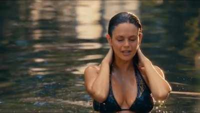 Rachel Bilson's Wet pregnancy Tits