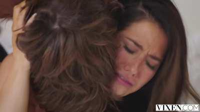 Eva lovia ass clapping