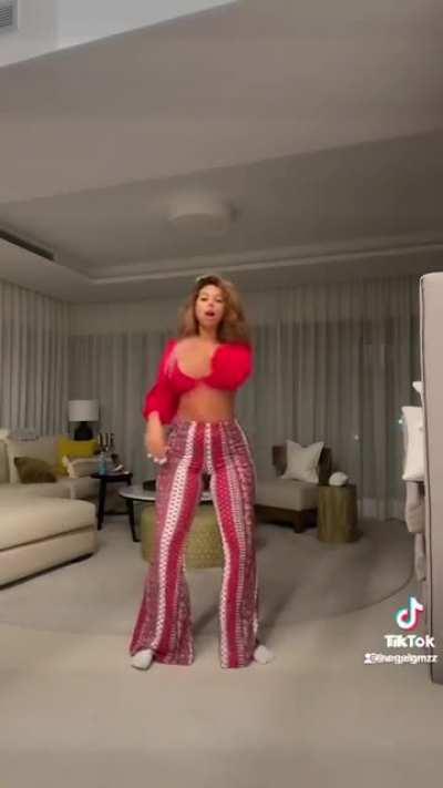 old tiktok haven’t seen it on the sub yet 🥶