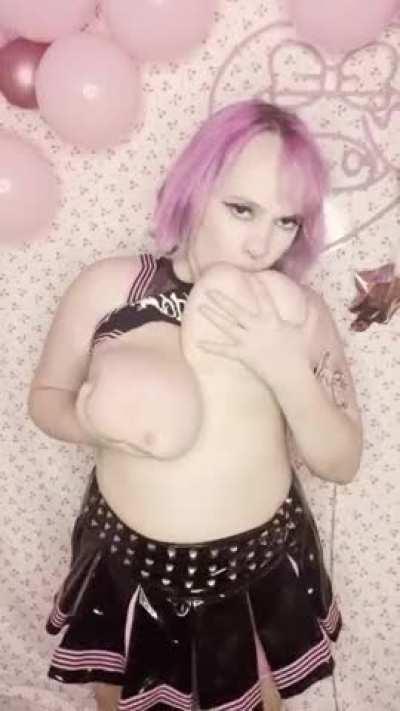 They’re as soft as they are squishy 😋