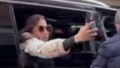 Larry vs the paparazzi