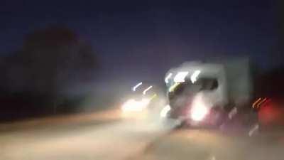 Camioneros se rebelaron y rompieron el control en la frontera Tucumán-Santiago