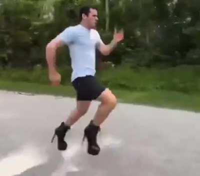 Bayonetta seeing Luka in danger: