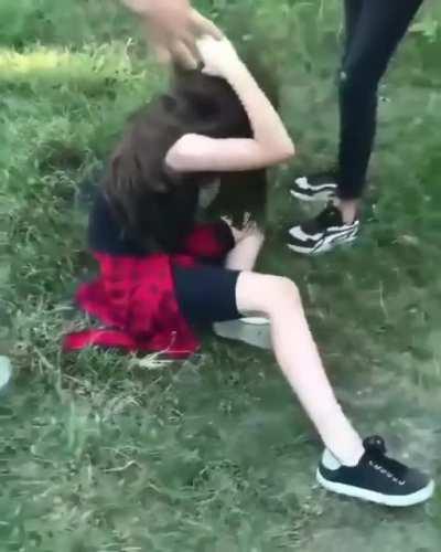 These Romanian bullies assaulting this poor girl.