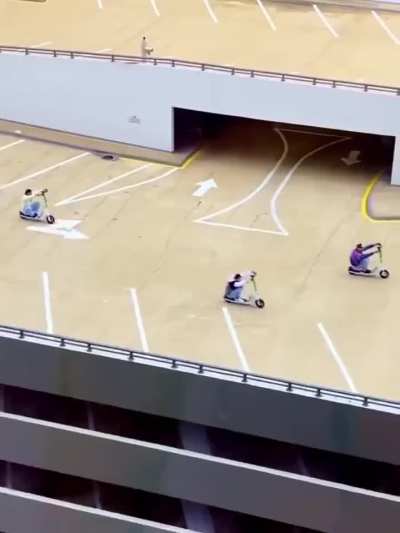 🚗🅿️😬 Catholics-Wrong Turn in Tucumcari