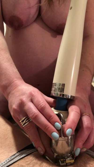 Pregnant keyholder girlfriend giving me the only ruined orgasm I was allowed for 9 months