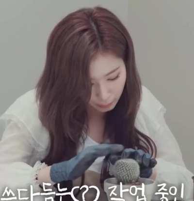 200916 - Sana carefully patting her cactus