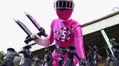 Никогда раньше не видел эту сцену