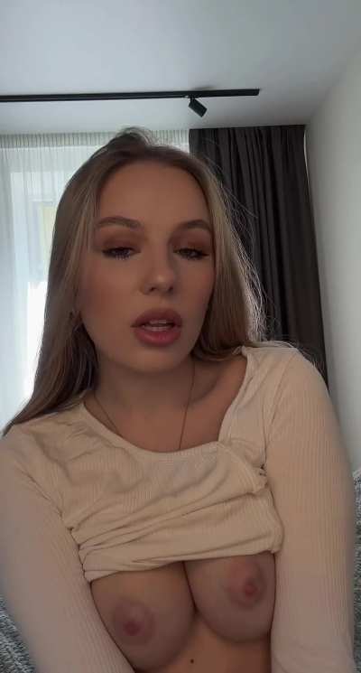 I look very sexy in skimpy clothes