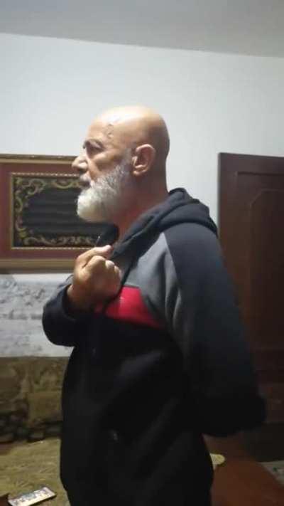 Arabian father watches AOT