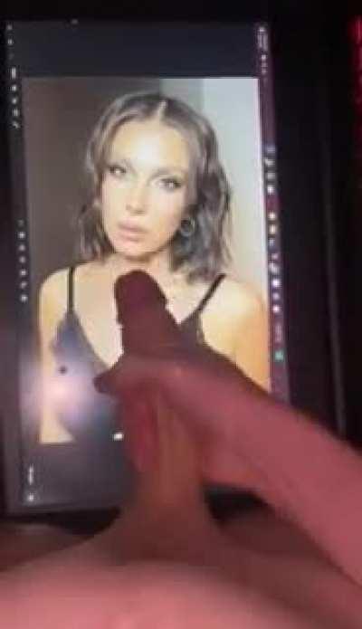 Millie Bobby Brown cum tribute