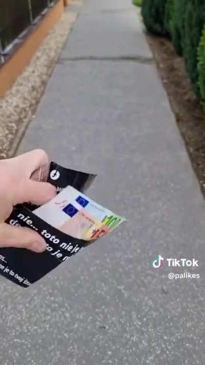 QUE BUENA PUBLICIDAD JAJA 🗿