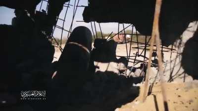 HAMAS INSTALLING WATER PIPES IN GAZA FROM UNUSED SHELLS AND ROCKETS. STUPID WESTOIDS WITH THEIR PROPAGANDA!!!