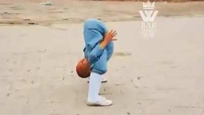 Flexible and strong Shaolin monks