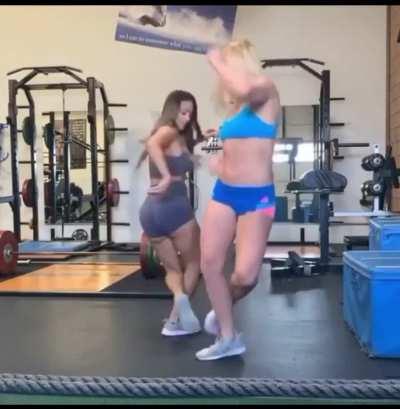 Holly Holm & Lais DeLeon dancing