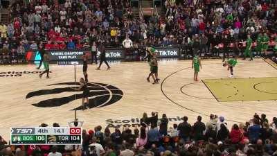 [Highlight] Trent Jr. misses the bunny with the chance to tie but gets back on D and comes up with the steal