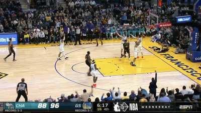 [Highlight] Curry lobs it up to Payton II for the slam