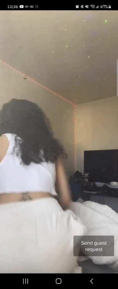 the post before got a better look but this is still a good view.