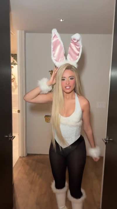 Regina George for Halloween, from TikTok 10|31|2024