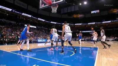 [Highlight] Shai Gilgeous-Alexander casually hammers it over Michael Porter Jr.