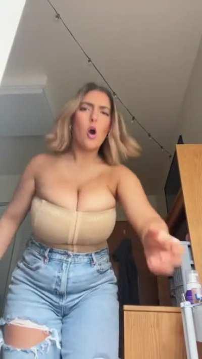 Big Tits Exist