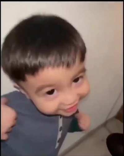 Pov-mama ka ladka when he want to play on my laptop 