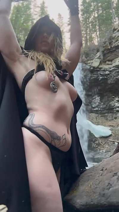 Outdoor cape elf energy showing my big tits and PAWG in front of a waterfall! Felt like I was in NSFW lord of the rings lol