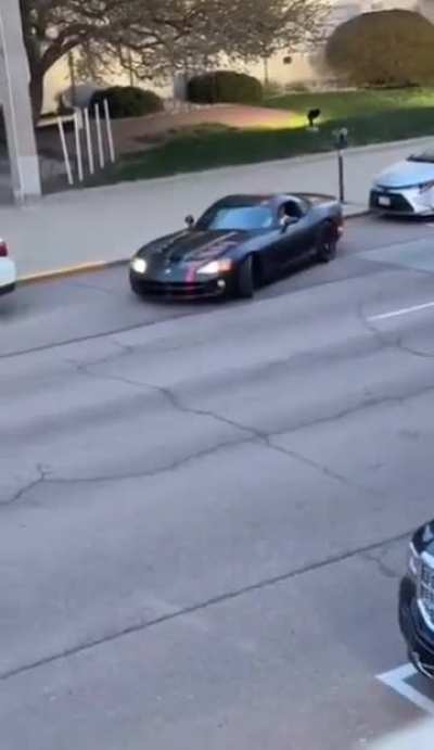 wcgw when you play Forza Horizon too much