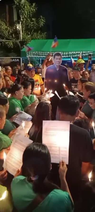 may pabasa na pala ang mga DDSHIT para sa Puon nila hahaha