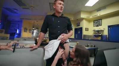 Anya Olsen Gives Waiter A Big Tip