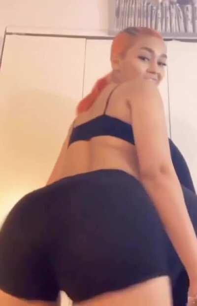 dont know why the quality so ass