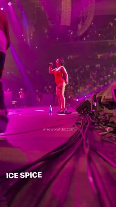 fat plump juicy cheeks out on stage