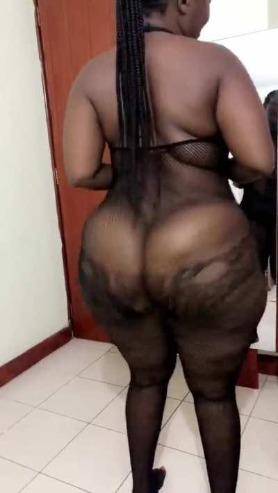 Serving white boys curves